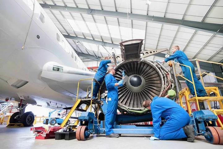 Bowman Tech aircraft bearings for the aviation industry