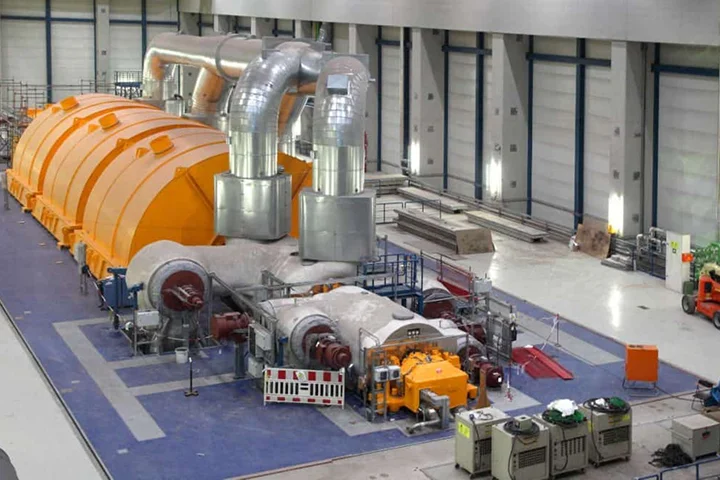 Bowman split roller bearings for power generation
